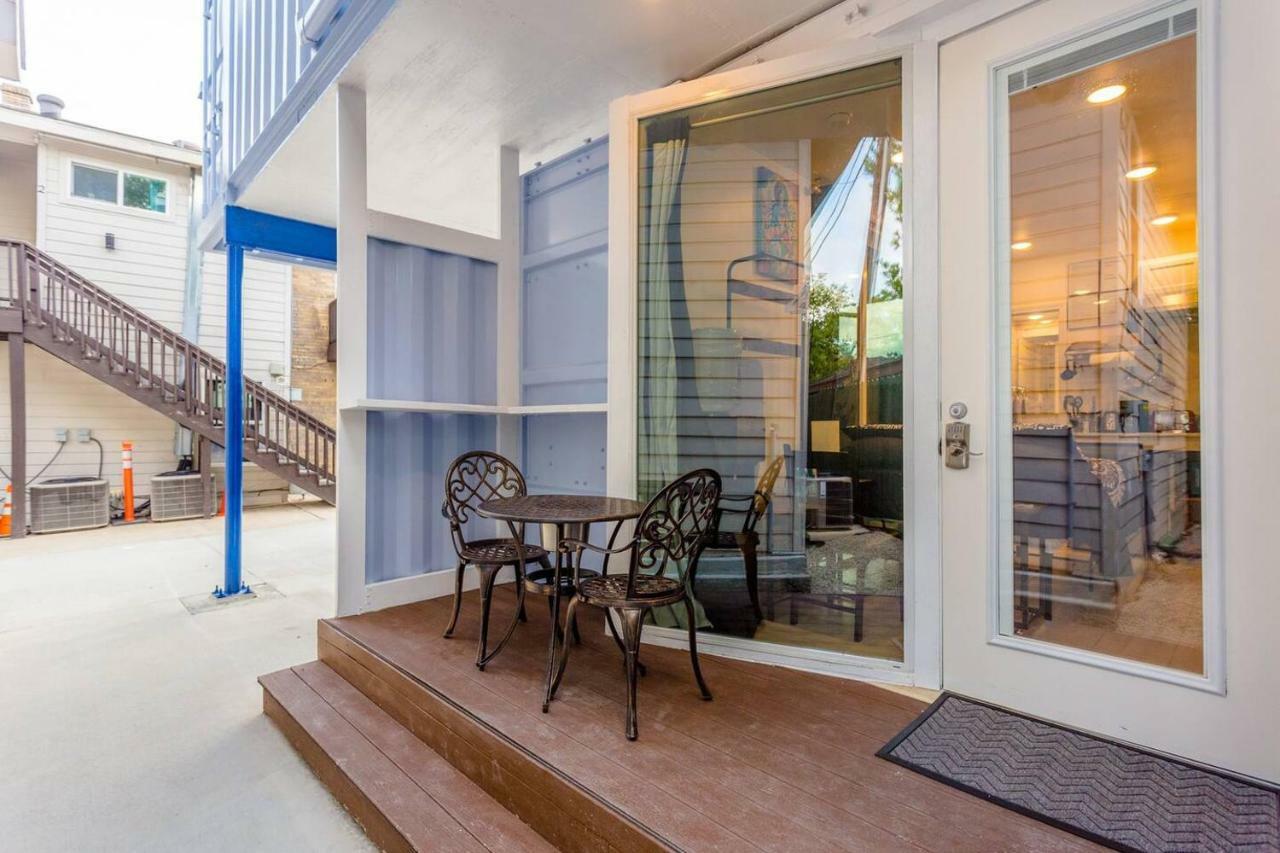 Apartament East Downtown Mico-Luxe Container Living Pod #8 Houston Zewnętrze zdjęcie